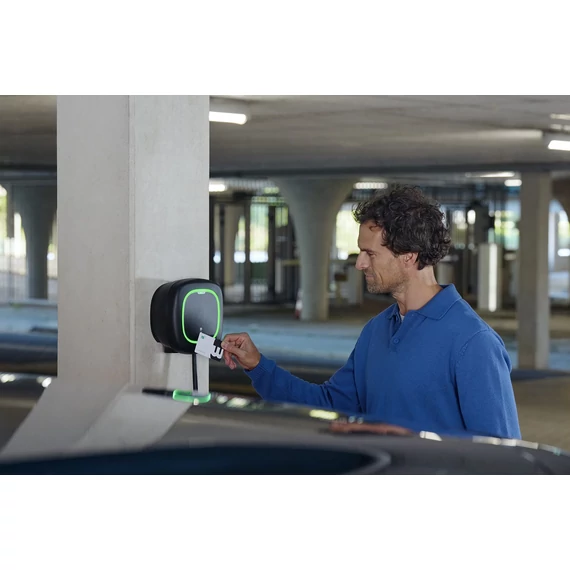 WALLBOX Pulsar Pro 22KW FEKETE